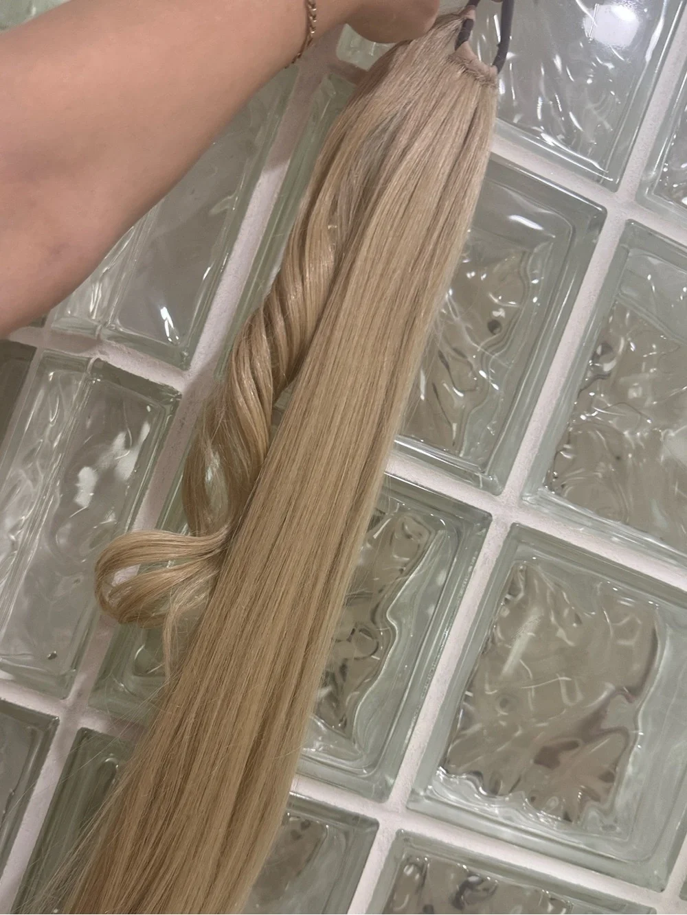 Braid Ponytail Extension CHAMPAGNE BLONDE warm light blonde